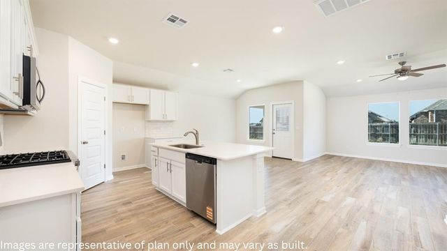1130 Auburn Circle, Piedmont, OK 73078