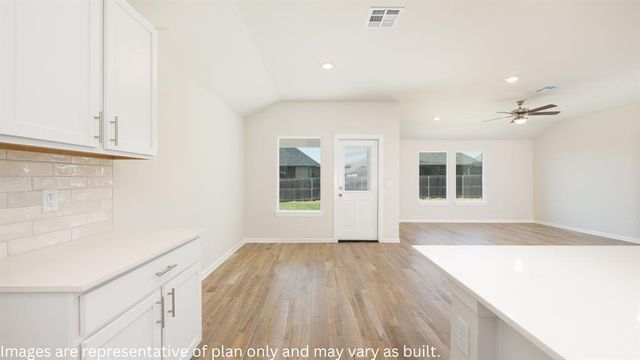 1130 Auburn Circle, Piedmont, OK 73078