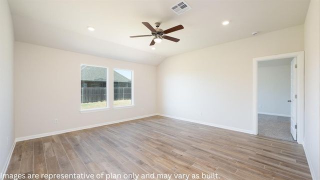 1130 Auburn Circle, Piedmont, OK 73078