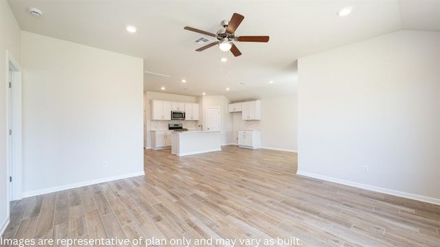 1130 Auburn Circle, Piedmont, OK 73078