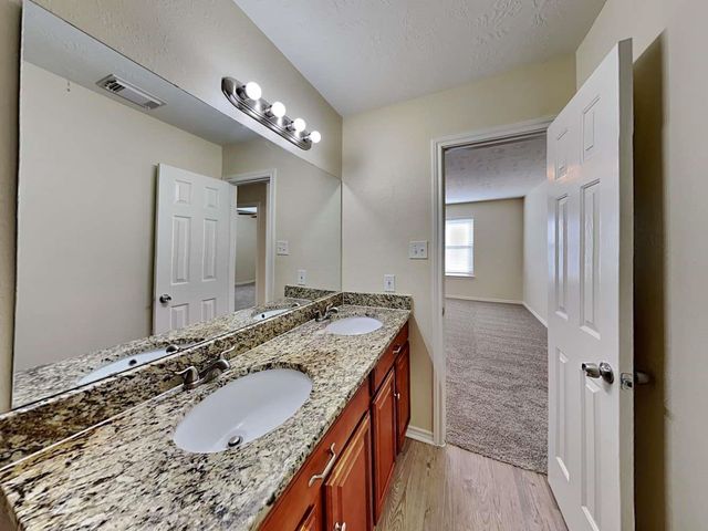 16942 Hampton Glen Court, Houston, TX 77083