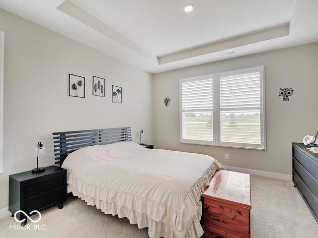 3669 Chalmers Drive, Bargersville, IN 46106