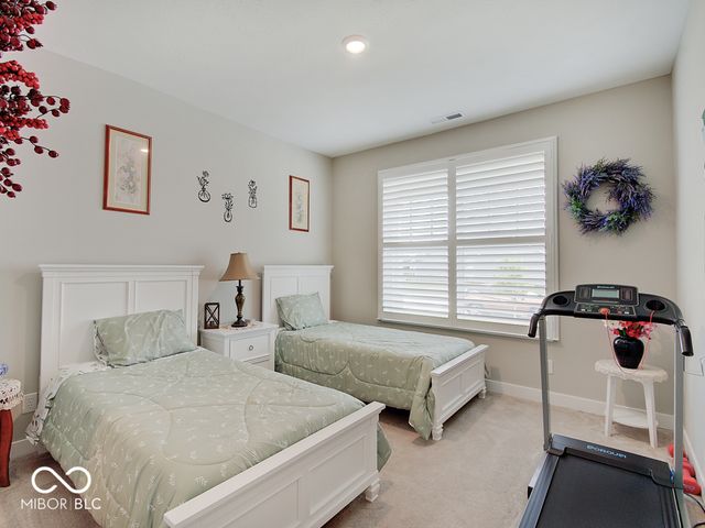 3669 Chalmers Drive, Bargersville, IN 46106