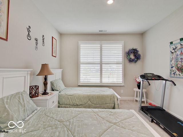 3669 Chalmers Drive, Bargersville, IN 46106