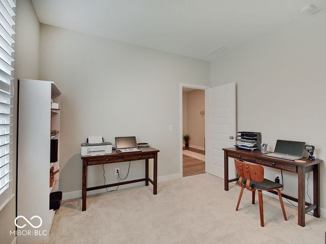 3669 Chalmers Drive, Bargersville, IN 46106