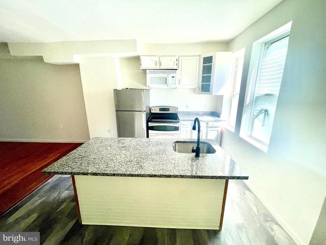 4924 LITCHFIELD AVE, Baltimore, MD 21215