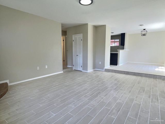 1111 Wisteria Avenue, Mcallen, TX 78504