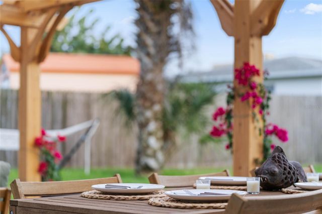 1409 SOUTHARD AVENUE, New Smyrna Beach, FL 32169