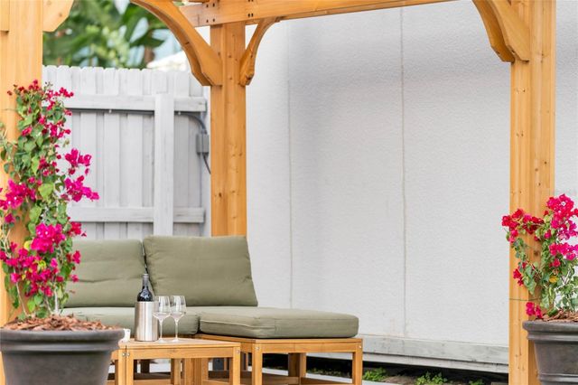 1409 SOUTHARD AVENUE, New Smyrna Beach, FL 32169