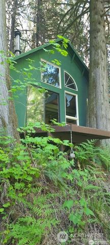 8444 South Cascade Drive, Marblemount, WA 98267