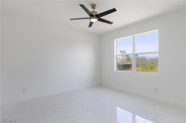 2703 18th ST SW, Lehigh Acres, FL 33976