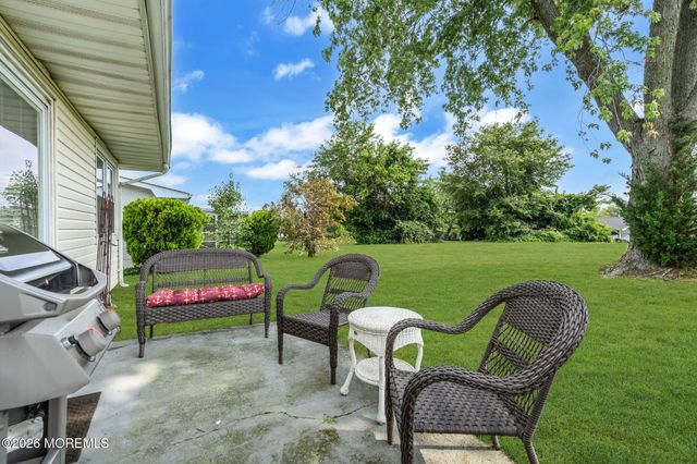 49 Sidney Court, Brick, NJ 08724