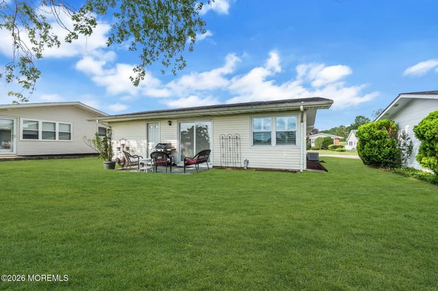 49 Sidney Court, Brick, NJ 08724