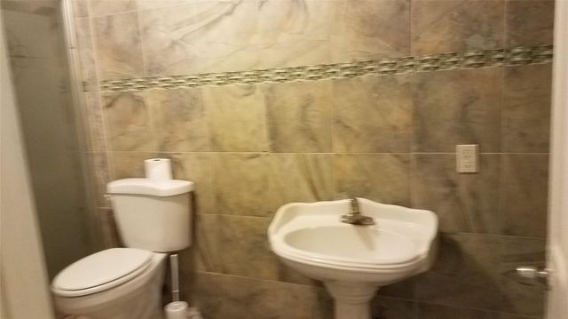 8030 Darlington Drive, Houston, TX 77028