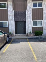 7485 Woodview Street 3, Westland, MI 48185