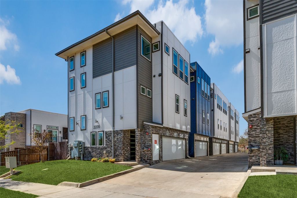 2235 Lovedale Avenue 101, Dallas, TX 75235