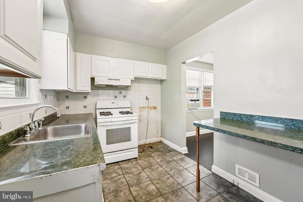 Image 33 of property listing at 4504 GARRISON BLVD, Baltimore, MD 21215