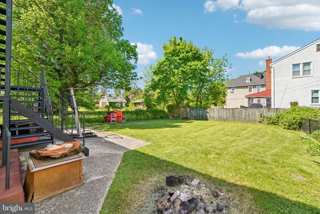 Image 39 of property listing at 4504 GARRISON BLVD, Baltimore, MD 21215