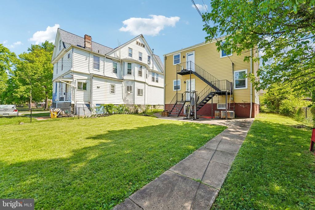 Image 41 of property listing at 4504 GARRISON BLVD, Baltimore, MD 21215