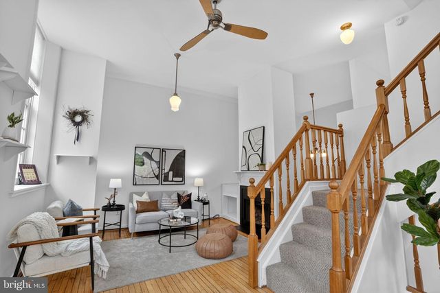823 S SHARP ST, Baltimore, MD 21230