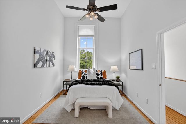823 S SHARP ST, Baltimore, MD 21230
