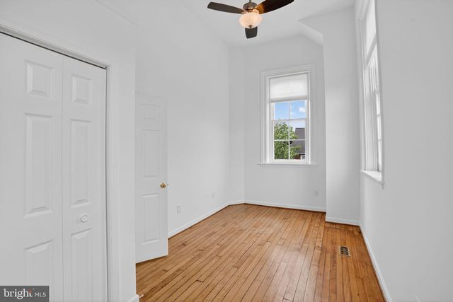 823 S SHARP ST, Baltimore, MD 21230