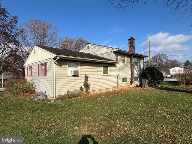 146 MALLARD AVE, Willow Street, PA 17584