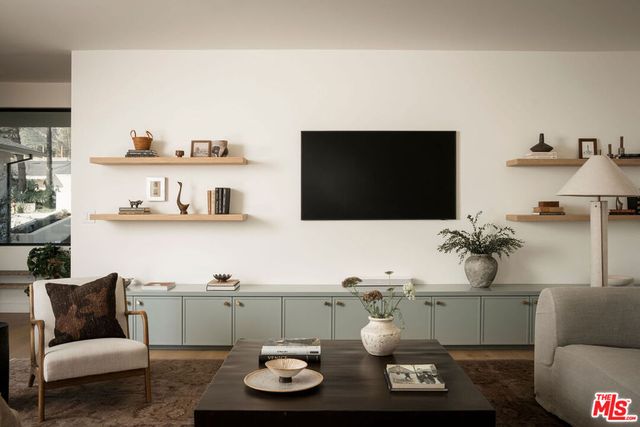 3458 Monterosa Drive, Altadena, CA 91001