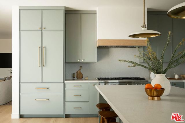 3458 Monterosa Drive, Altadena, CA 91001