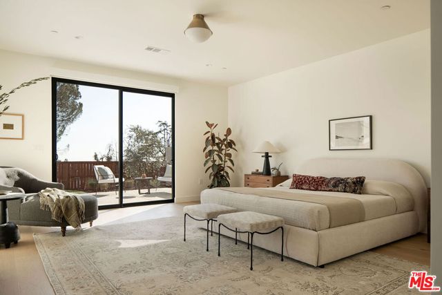 3458 Monterosa Drive, Altadena, CA 91001