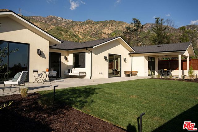 3458 Monterosa Drive, Altadena, CA 91001