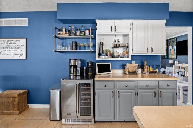 105 Doncaster Drive, Lafayette, IN 47909