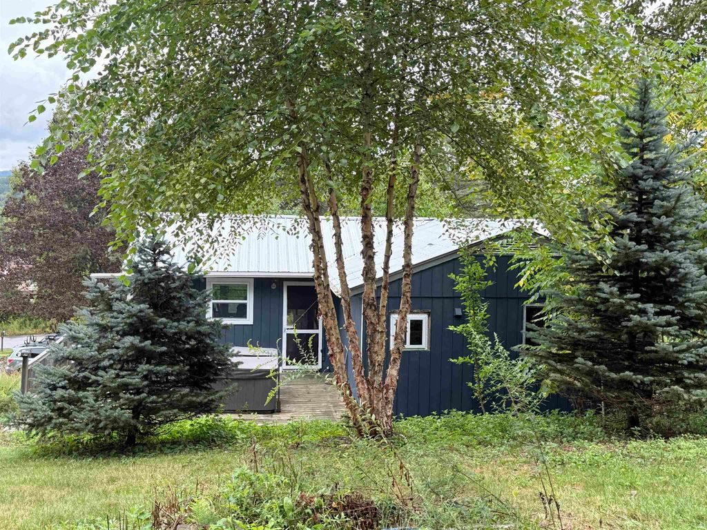 221 A Southridge Street, Springfield, VT 05156