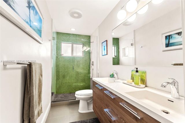 315 N 31st Rd, Hollywood, FL 33021