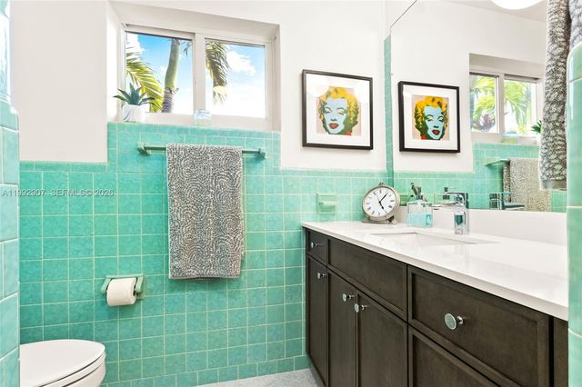 315 N 31st Rd, Hollywood, FL 33021