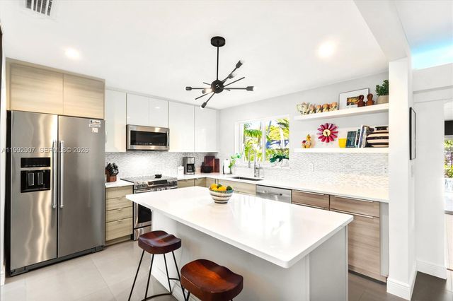 315 N 31st Rd, Hollywood, FL 33021