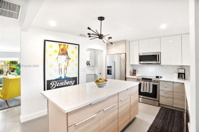 315 N 31st Rd, Hollywood, FL 33021