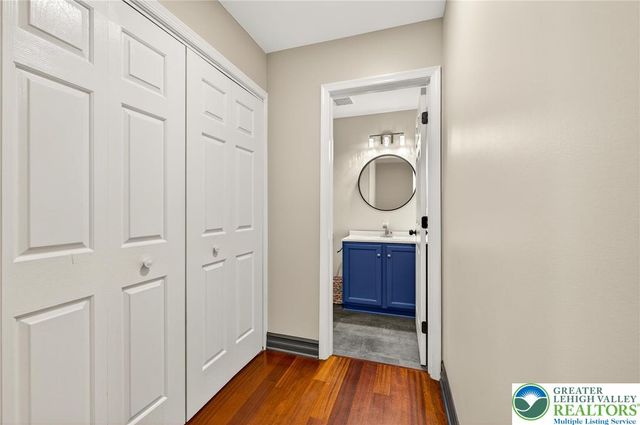 8053 Cross Creek Circle, Upper Macungie Twp, PA 18031