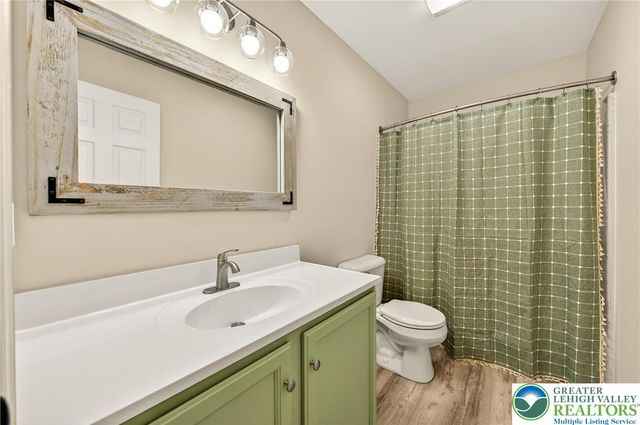 8053 Cross Creek Circle, Upper Macungie Twp, PA 18031