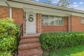 3904 VIA DE LA REINA, Jacksonville, FL 32217