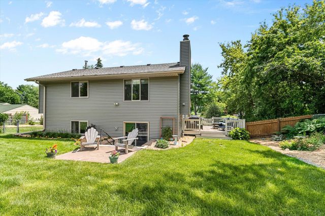 4369 Bambi Lane, White Bear Twp, MN 55110