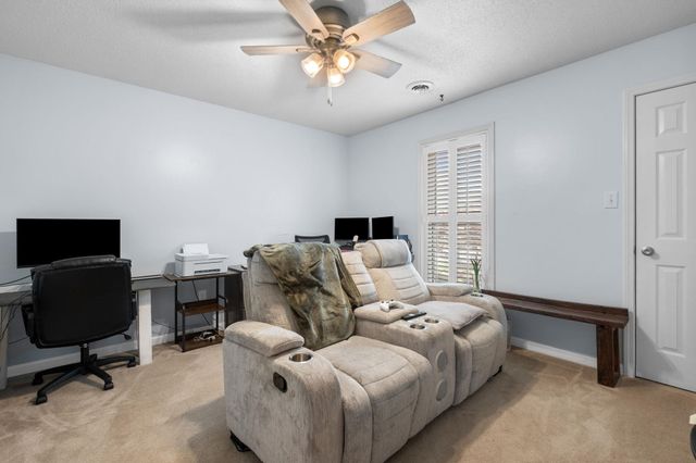 9333 BREAKSTONE CV, Collierville, TN 38017