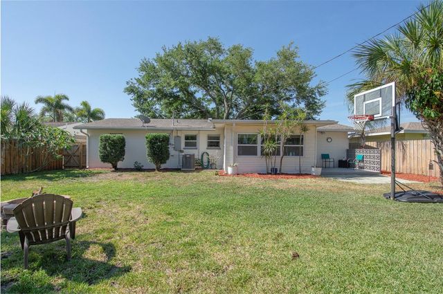 11549 69TH AVENUE, Seminole, FL 33772