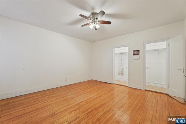 100 Palisade Avenue D12, Englewood, NJ 07631