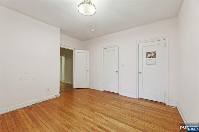 100 Palisade Avenue D12, Englewood, NJ 07631