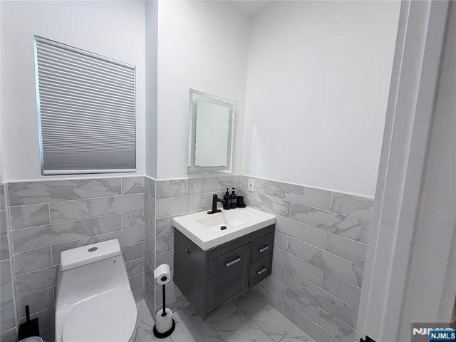 230 Union Street, Jersey City, NJ 07304