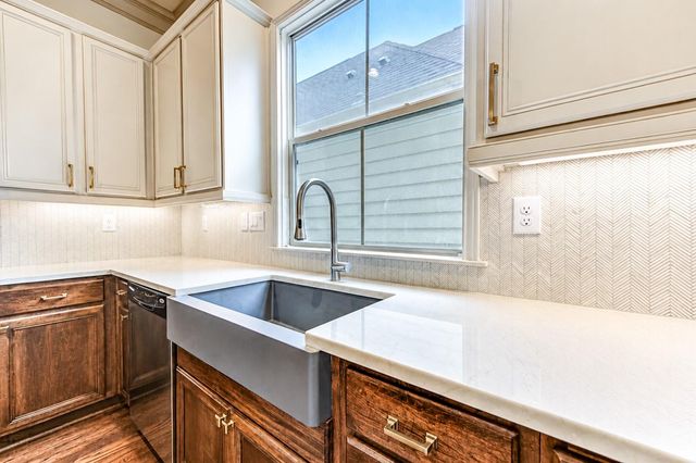 6302 Prague Street, Houston, TX 77007