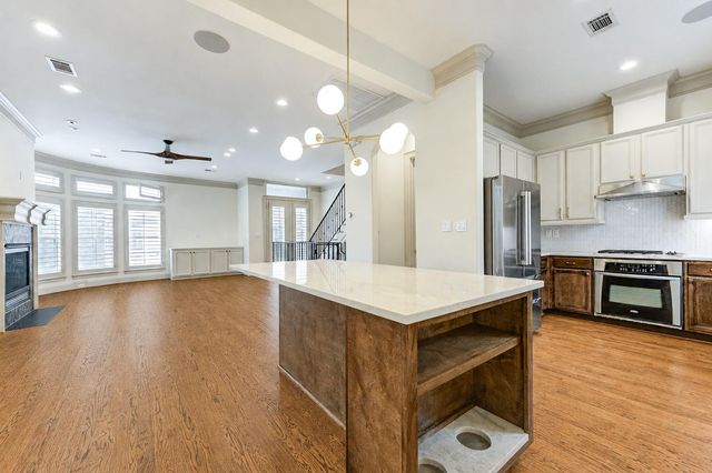 6302 Prague Street, Houston, TX 77007