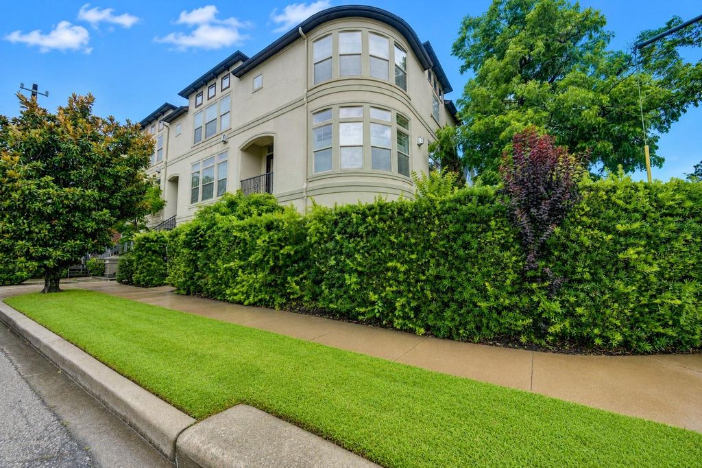 6302 Prague Street, Houston, TX 77007