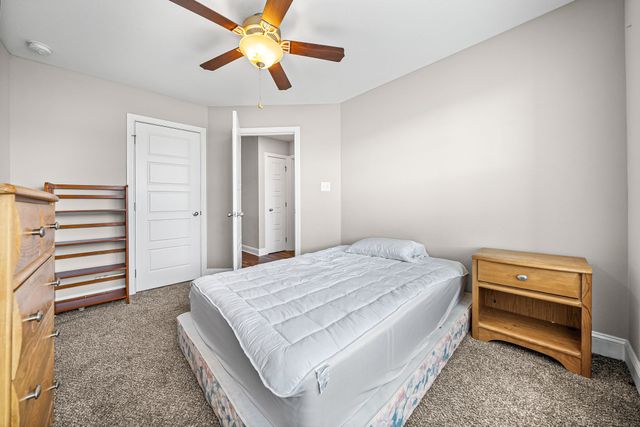 386 Dugger Dr, Clarksville, TN 37042